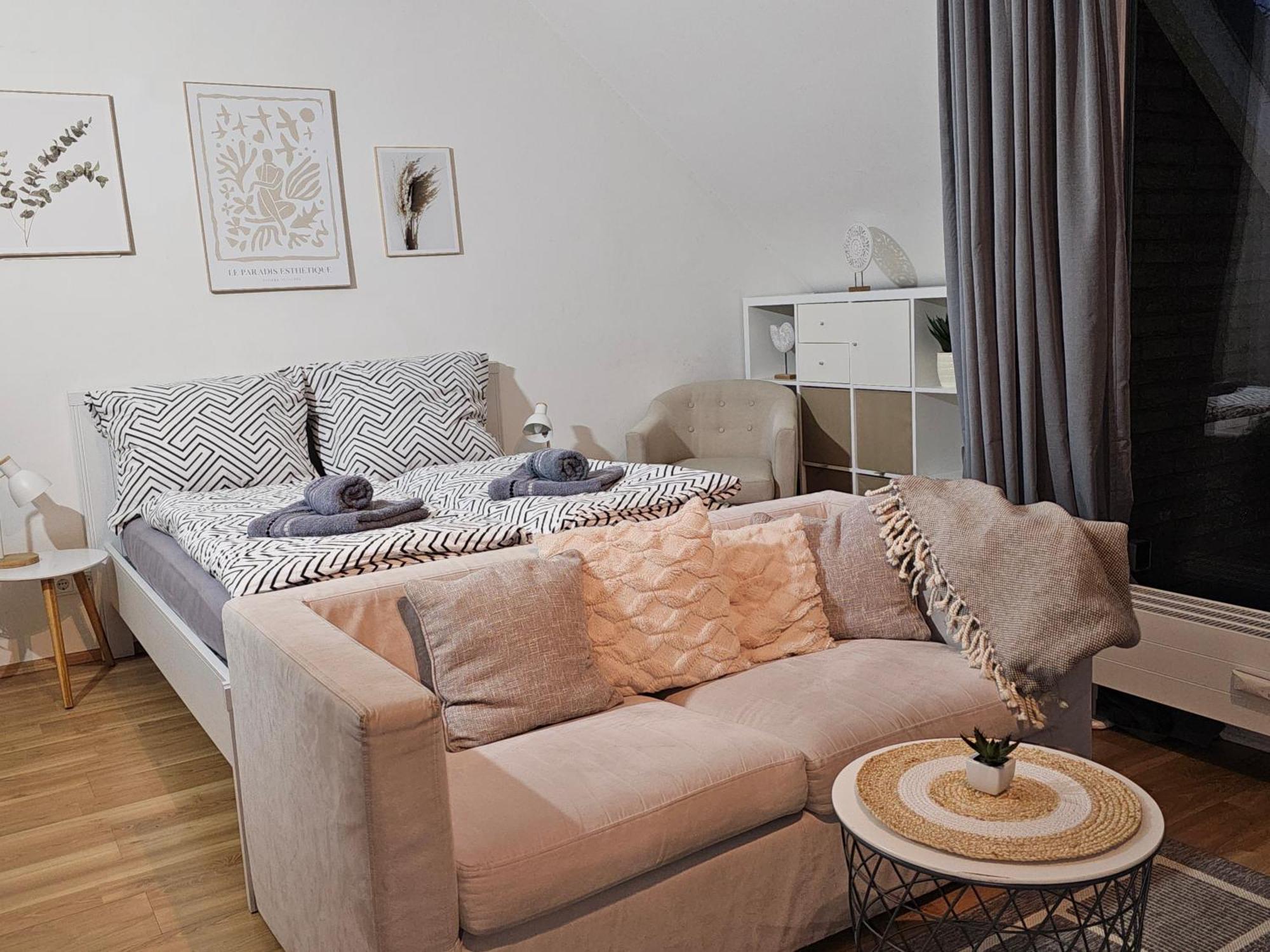 Modern Studio Near Duesseldorf Airport & Messe/Fair Meerbusch Extérieur photo